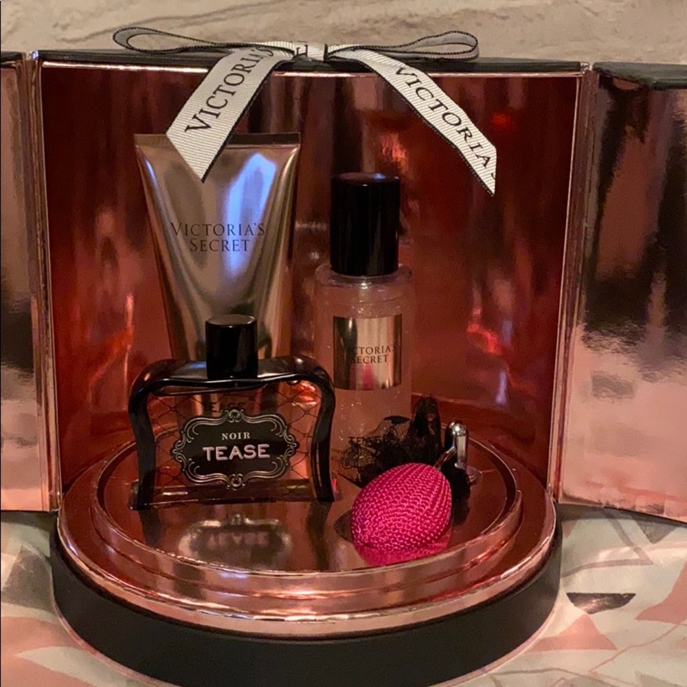 Tease by Victoria’s Secret